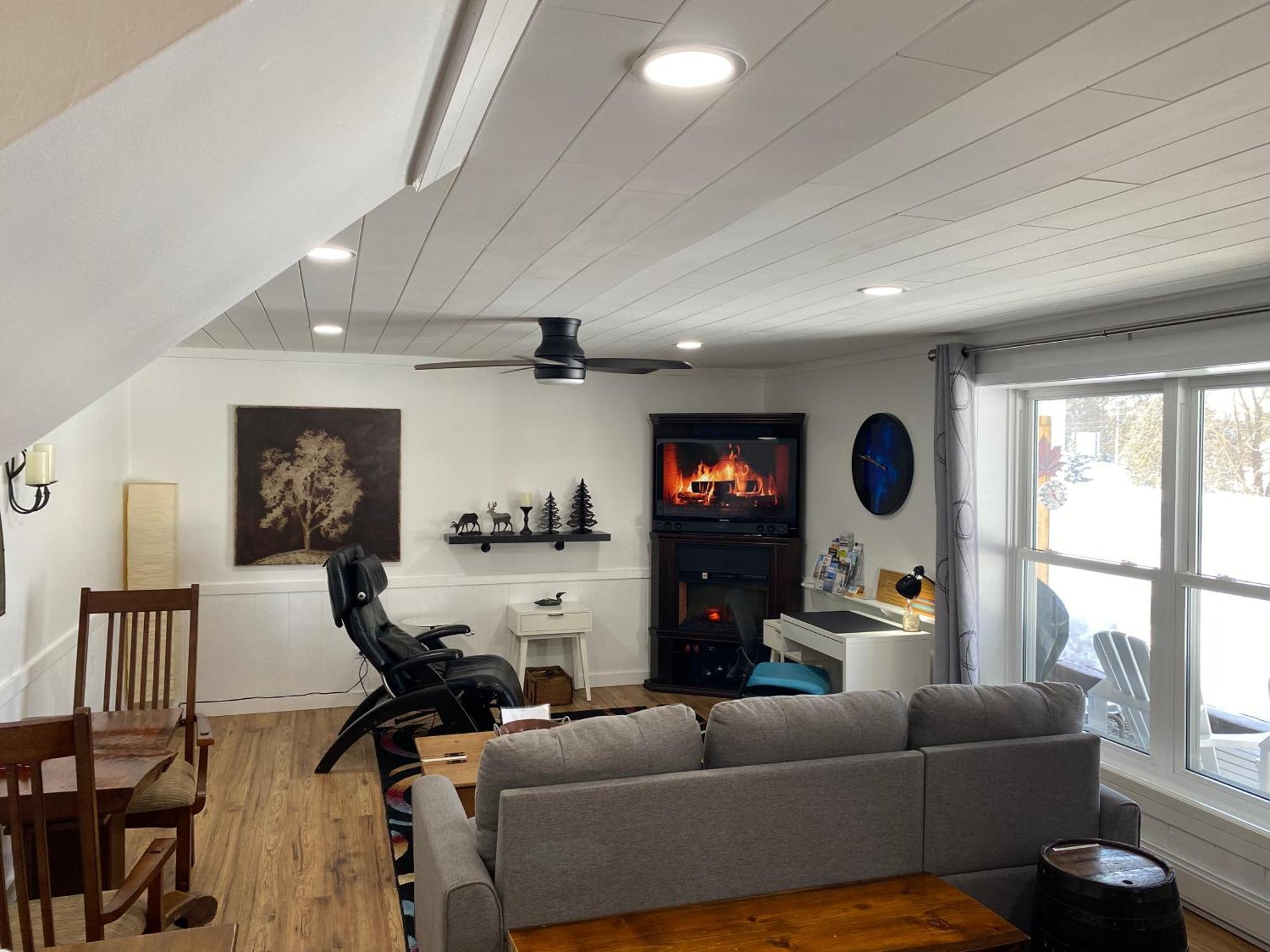 Our Place Up North Bnb Хънтсвил Екстериор снимка